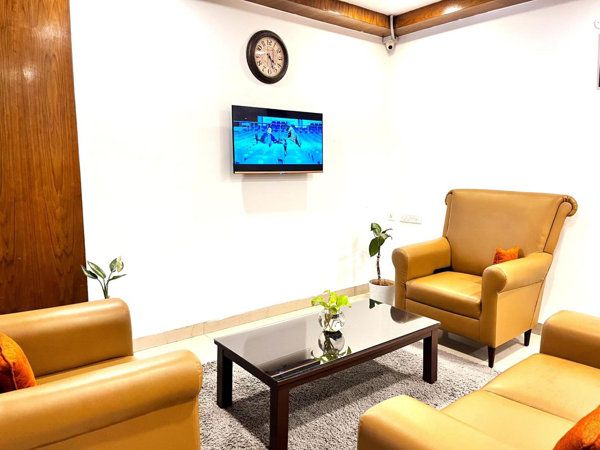 Athasri Hotel Hsr Layout Bangalore Exteriör bild