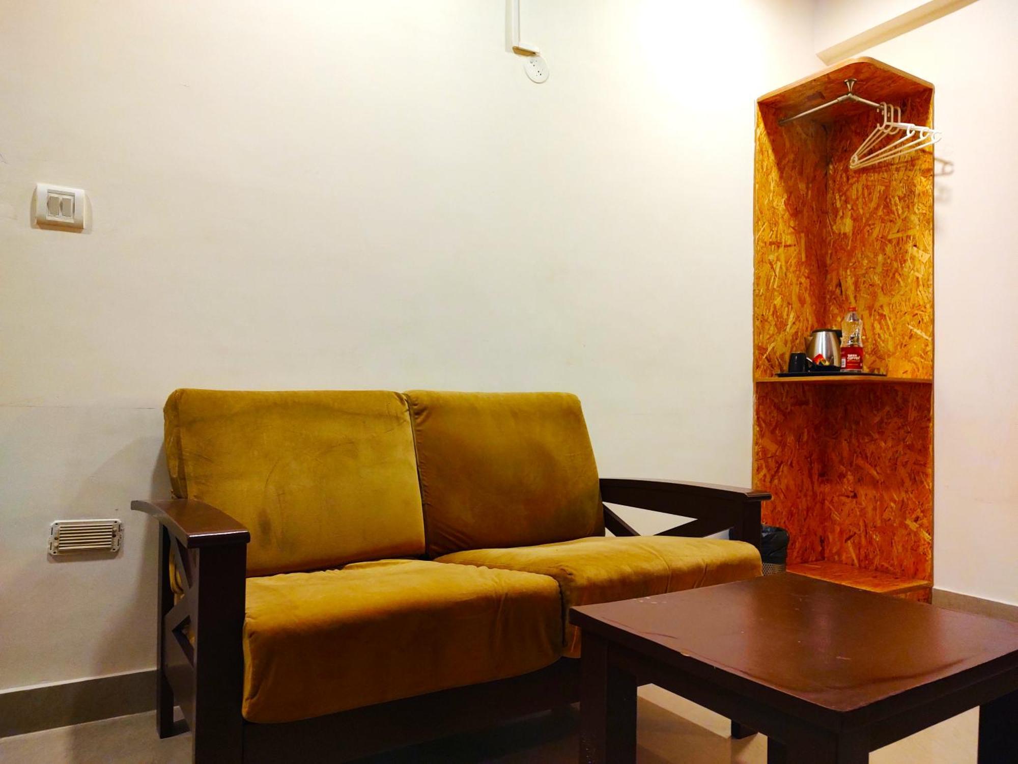 Athasri Hotel Hsr Layout Bangalore Exteriör bild