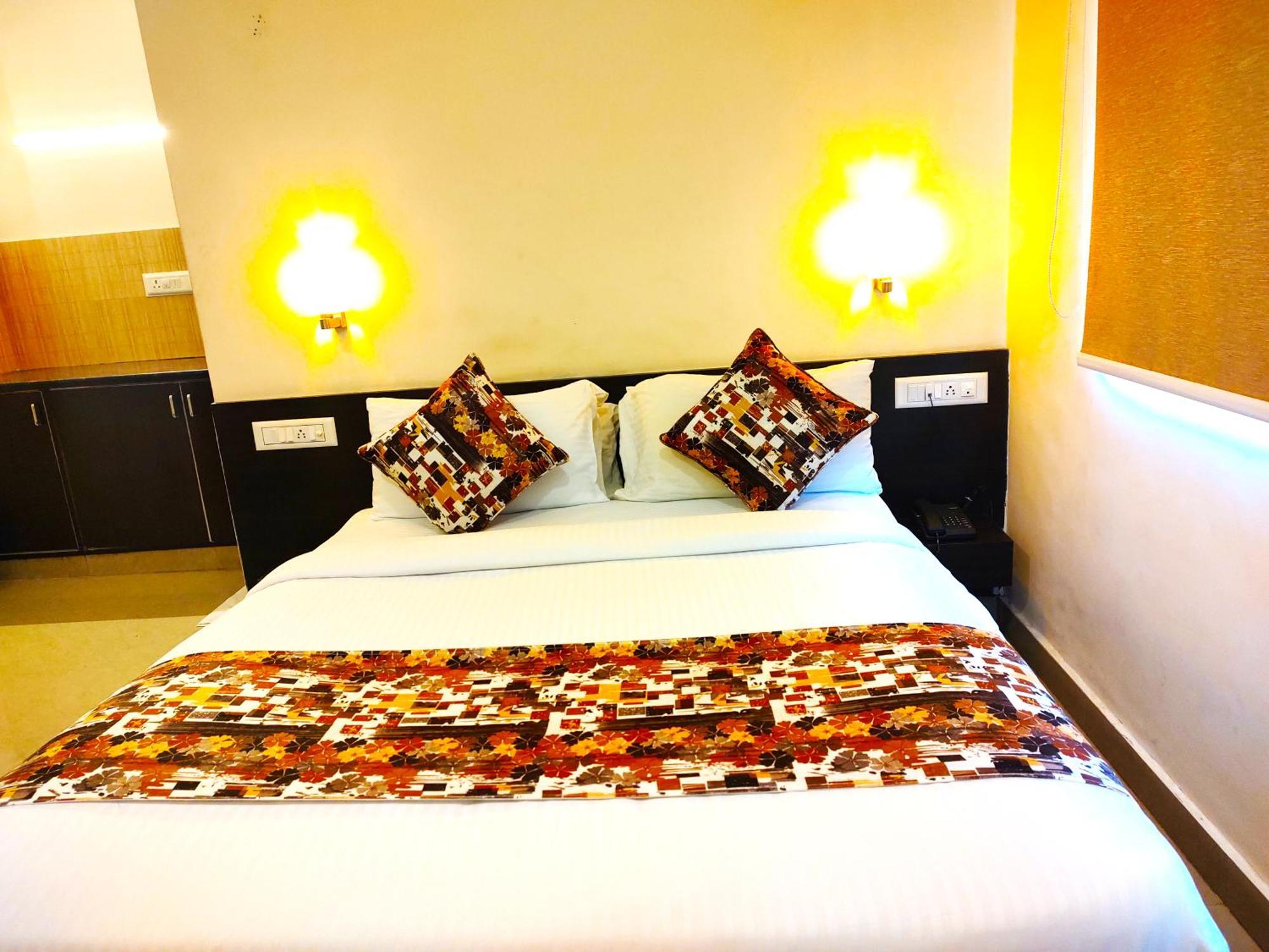Athasri Hotel Hsr Layout Bangalore Exteriör bild